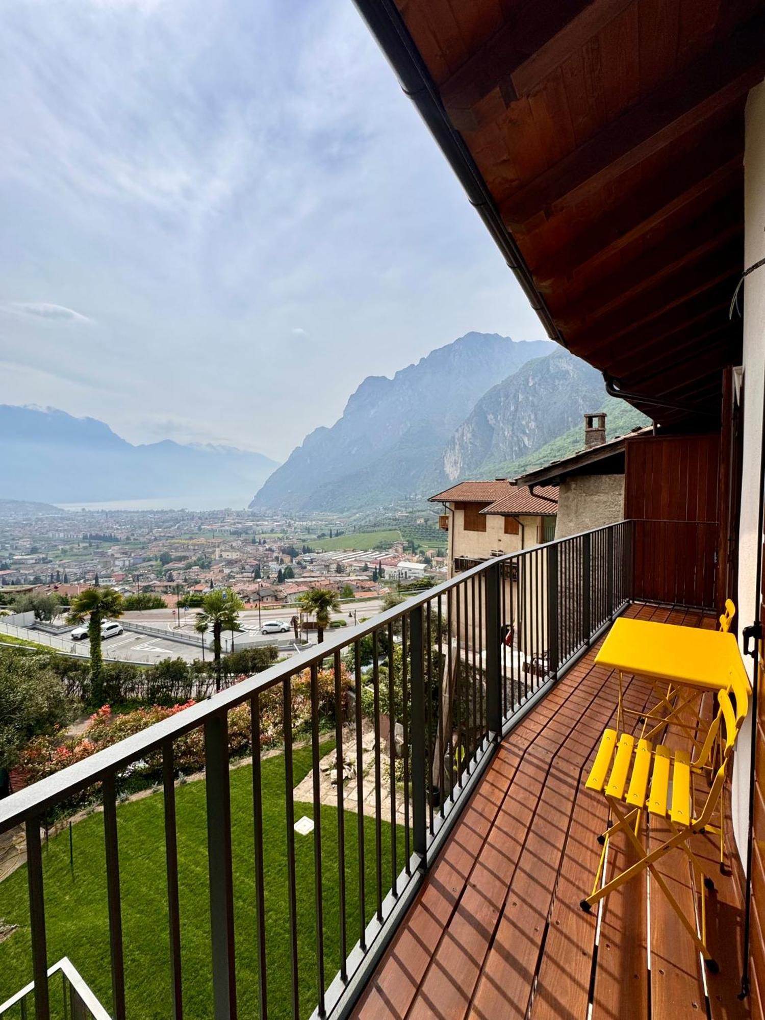 Eco Garda Hill Apartment Tenno Exterior photo